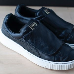 Cool unisex Black leather puma women’s 11 &men 9.5